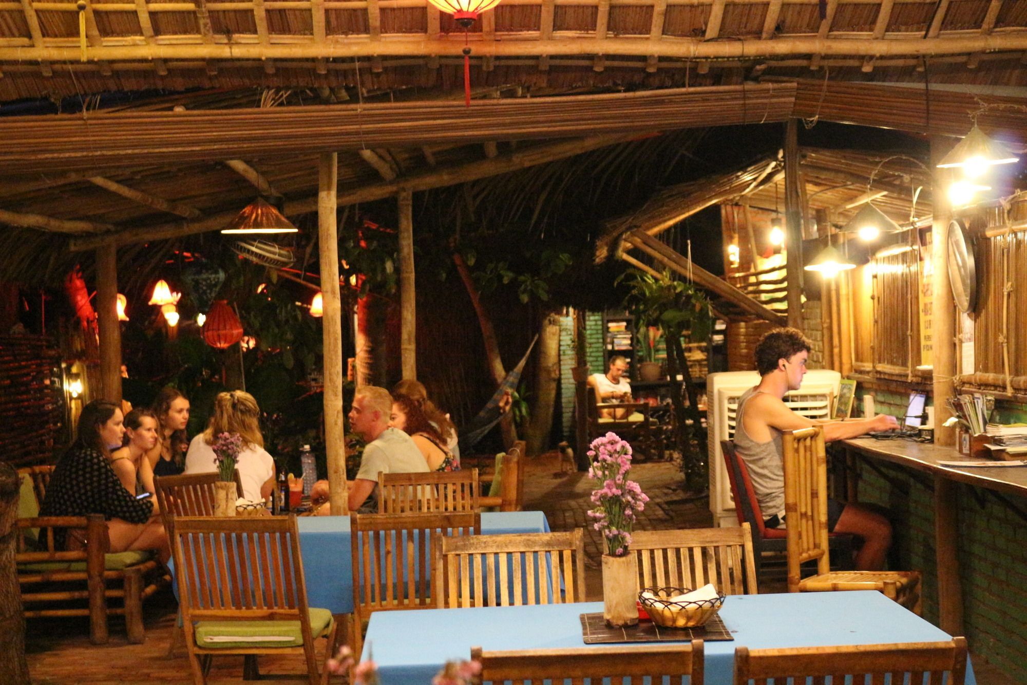 Hotel Under The Coconut Tree Hoi An Exterior foto