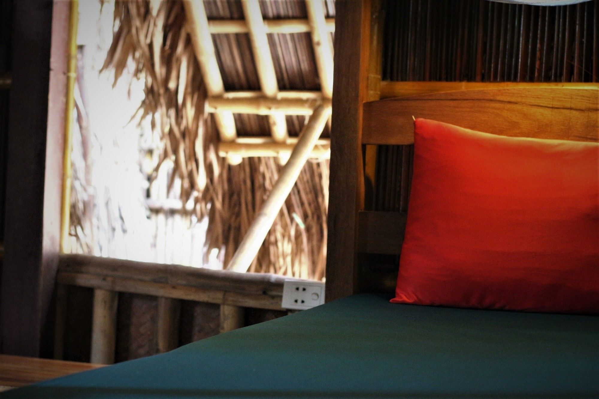 Hotel Under The Coconut Tree Hoi An Exterior foto